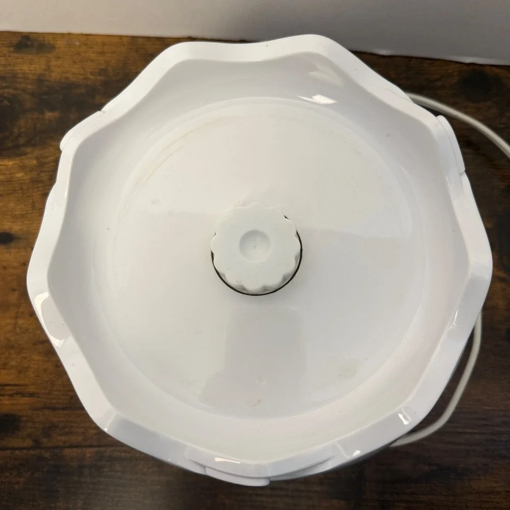 Cuisinart Ice Cream Maker White ICE-20‎ Frozen Yogurt Sorbet Maker Base Only